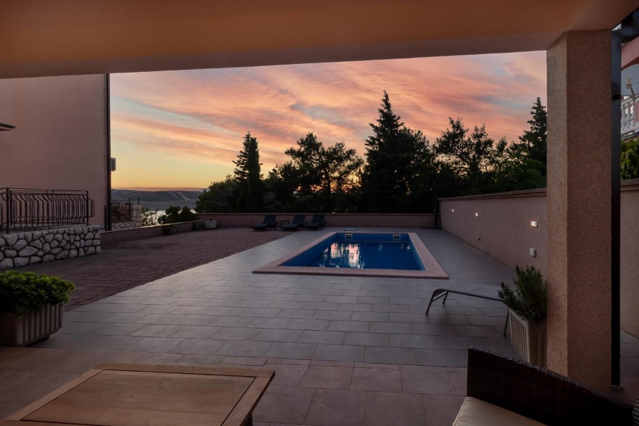 יאדראנובו Apartments Villa Antonia מראה חיצוני תמונה